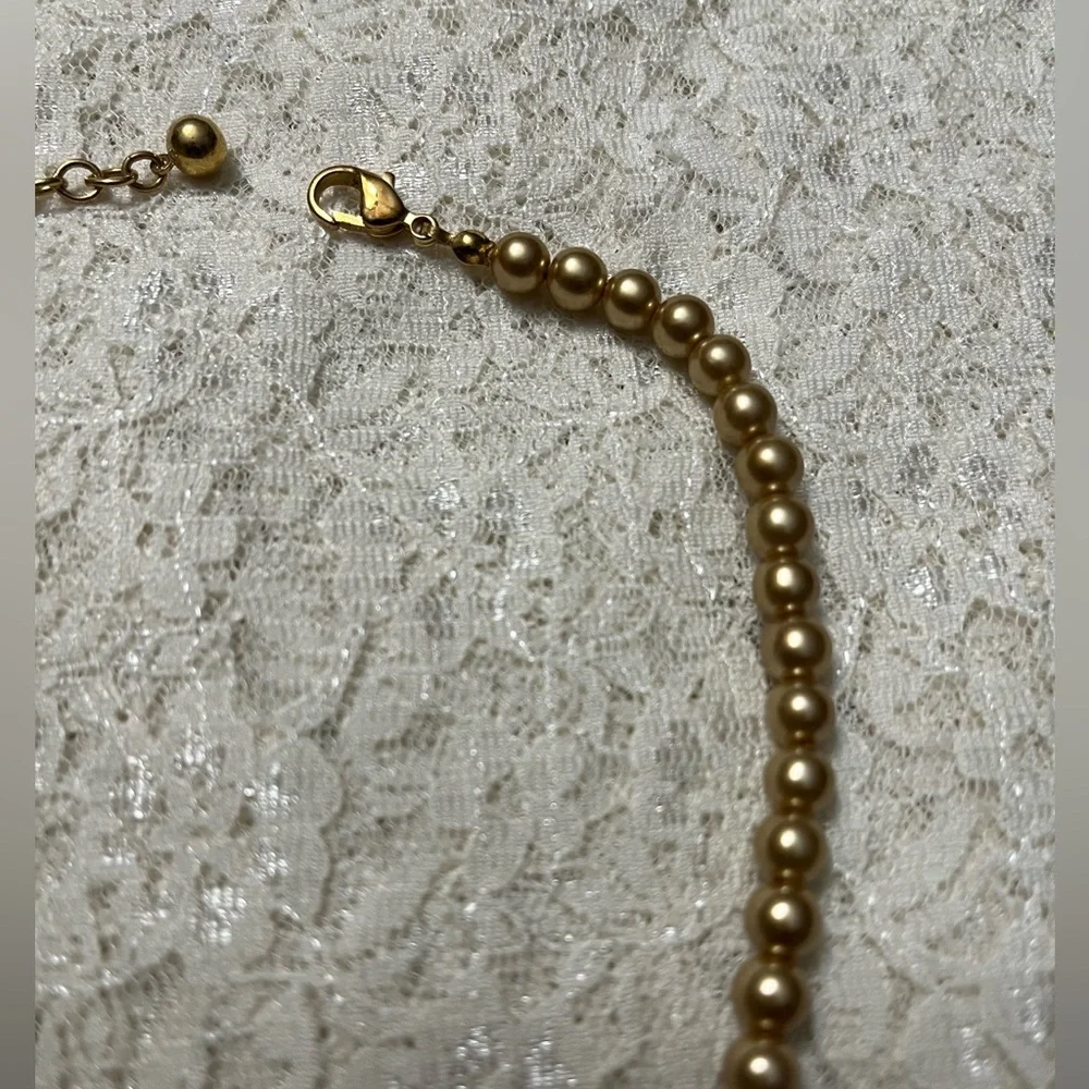 Napier/vintage gold faux pearl necklace, 16”